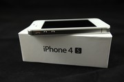 IPHONE 4S 32 GB. Б/У,  белый. В отличном состоянии. 